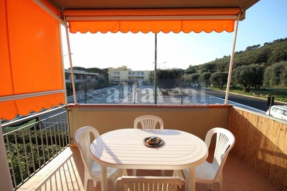 Balcony/Terrace, Dining area