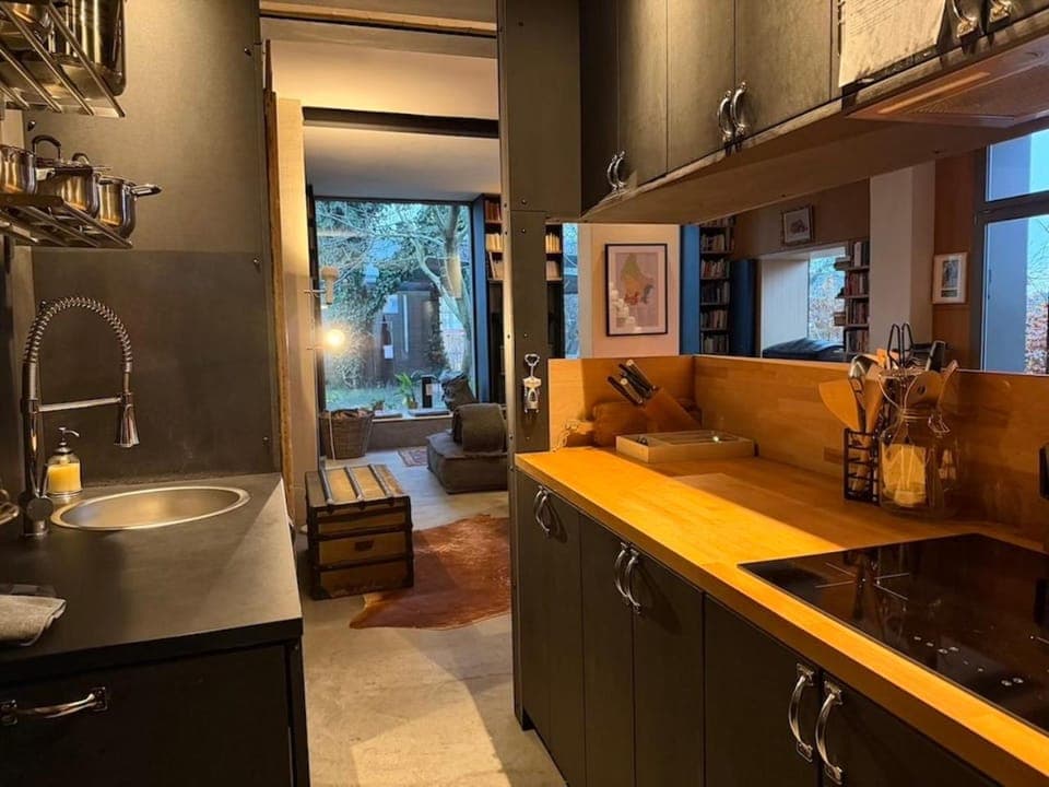 Living room, kitchen