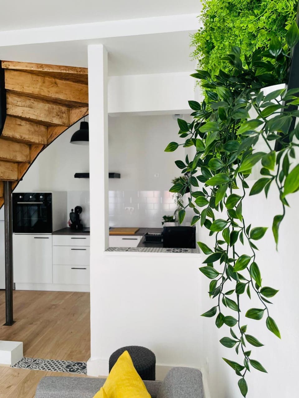 Kitchen or kitchenette, minibar, pet friendly, stove