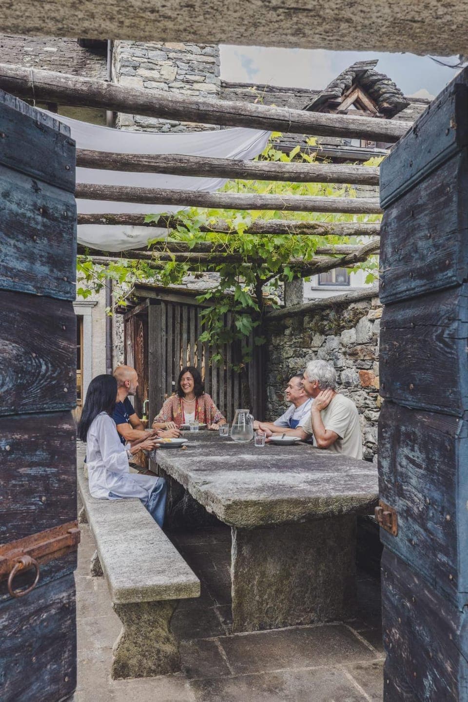 Patio, People, Dining area