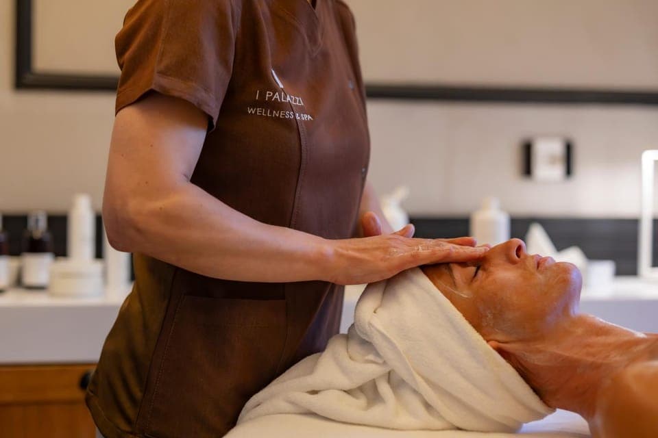 Massage, Spa and wellness centre/facilities