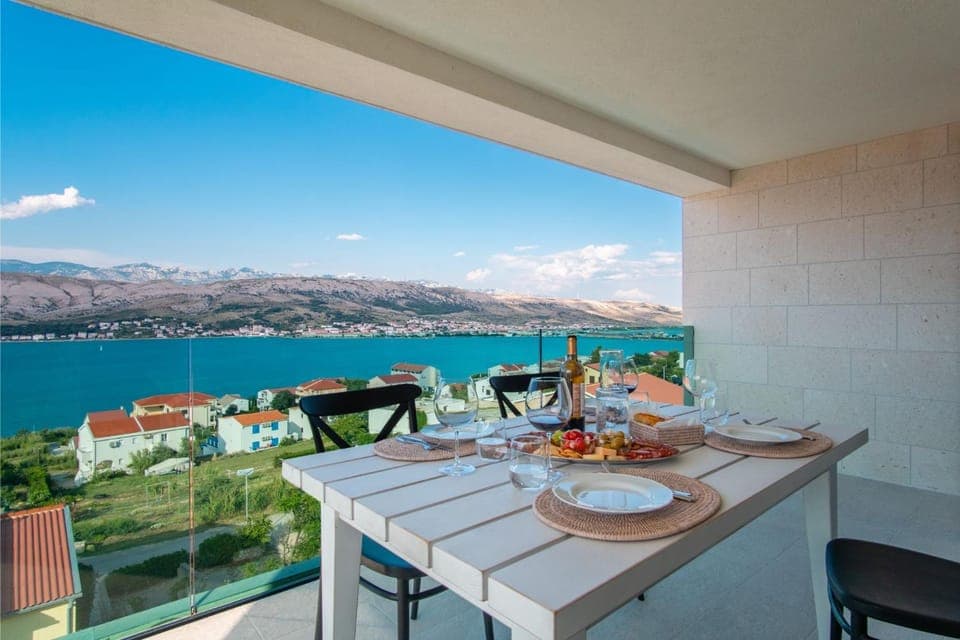 View (from property/room), Balcony/Terrace, Sea view