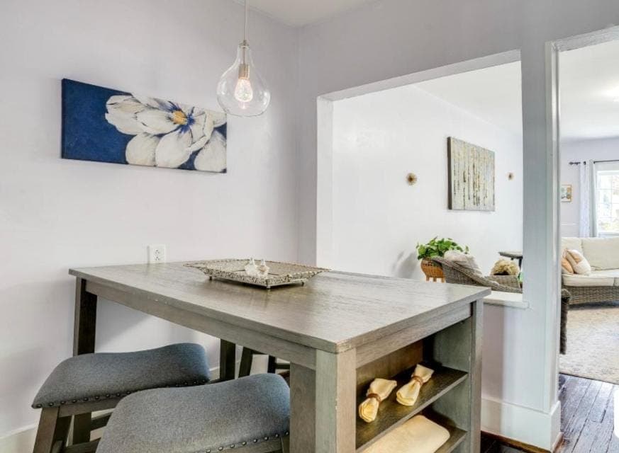 Swimming Under The Stars In The Historical District Apartment in Lynchburg