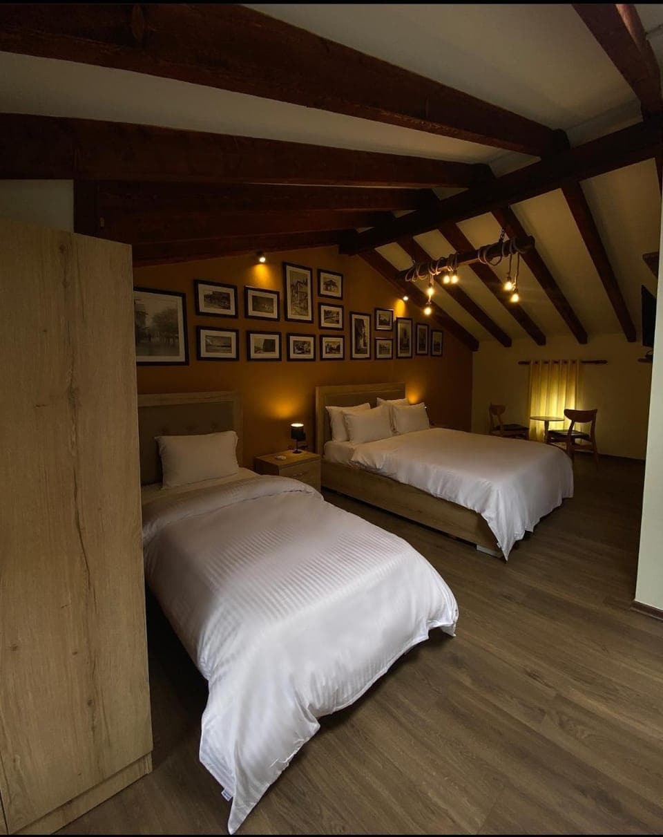 Photo of the whole room, Bedroom