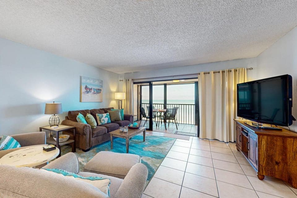 Reflections on the Gulf 505 House in Indian Rocks Beach