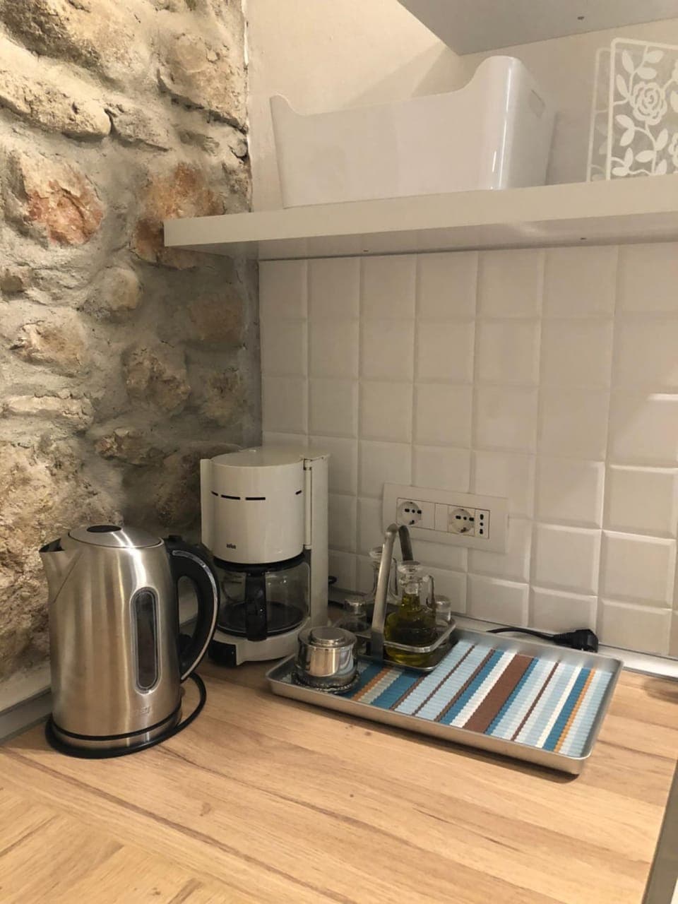 Coffee/tea facilities