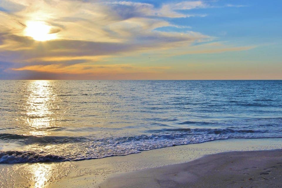 Reflections on the Gulf 604 House in Indian Rocks Beach