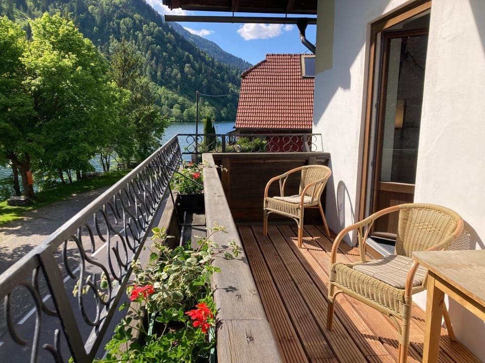 Spring, Day, Natural landscape, View (from property/room), Balcony/Terrace, Lake view, Mountain view