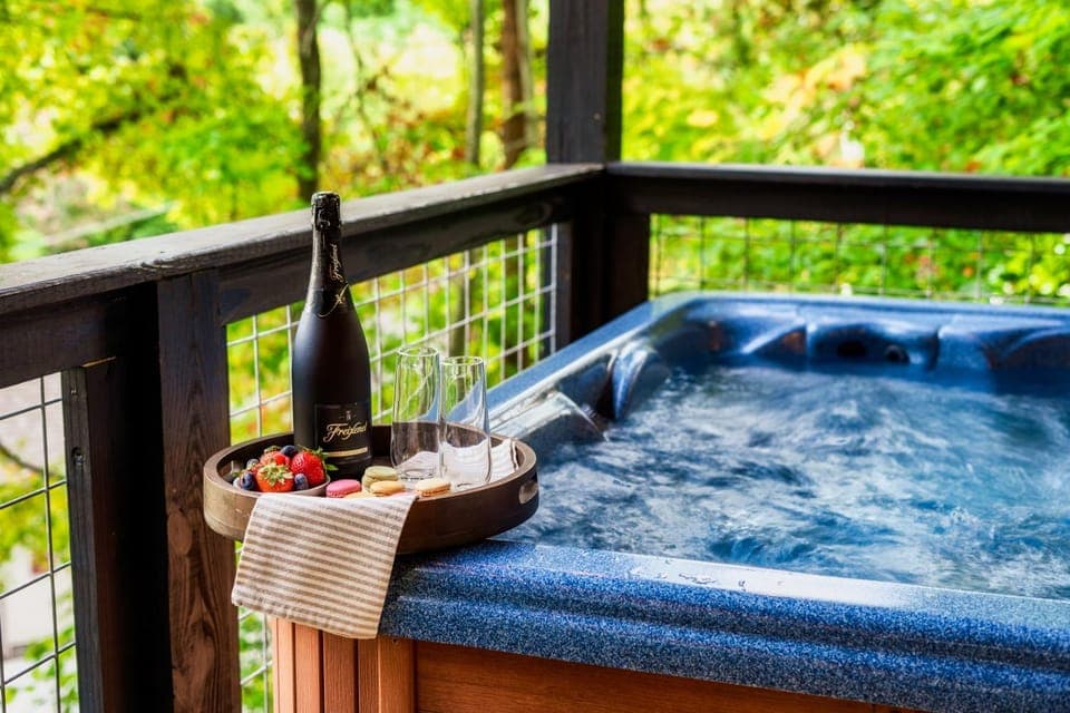 Natural landscape, Hot Tub