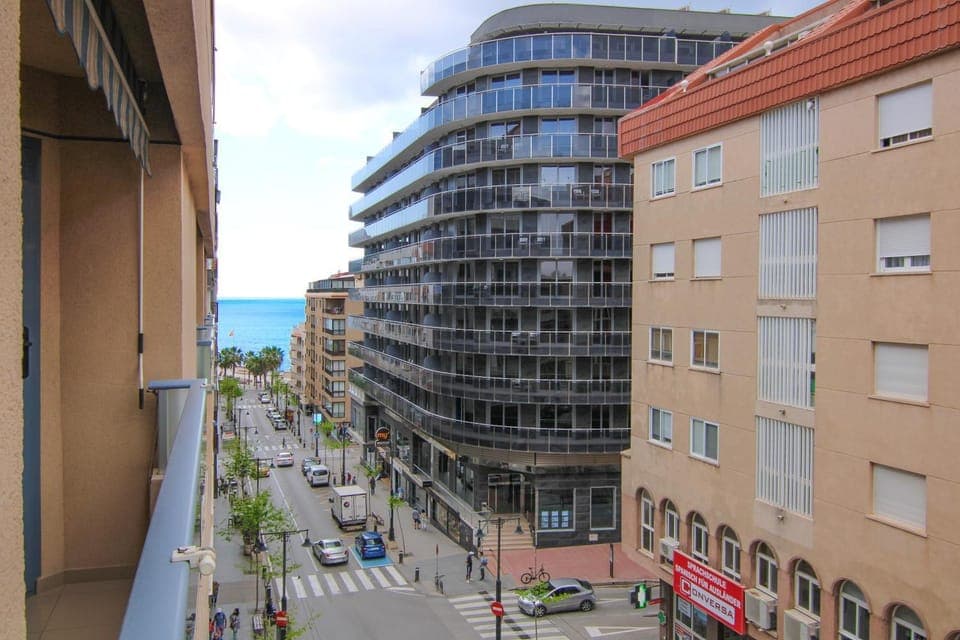 Apartamento céntrico en playa Arenal - MIRAIFACH Apartment in Calp