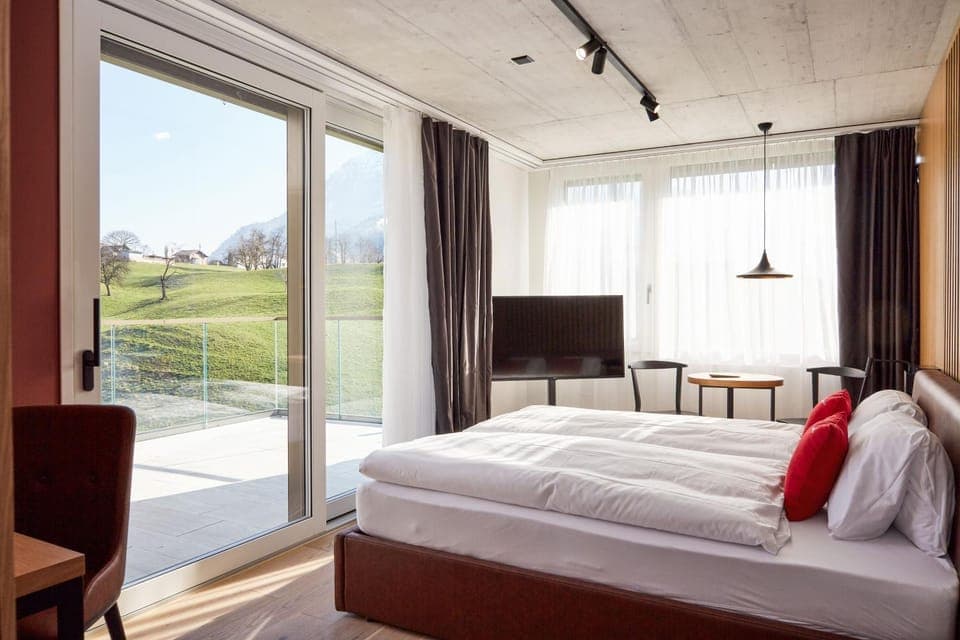 Bed, View (from property/room), Balcony/Terrace, Bedroom