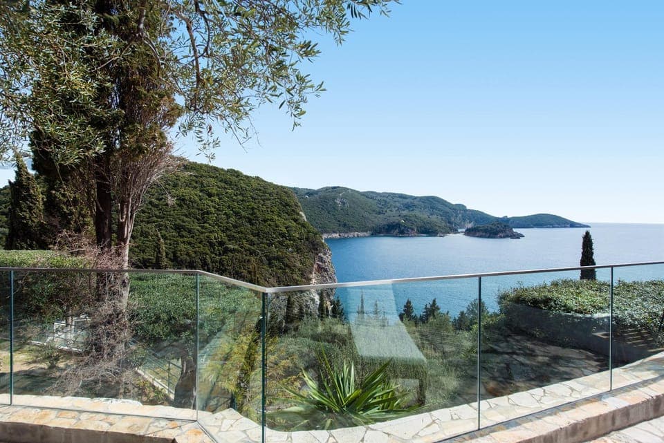 Property building, Sea view