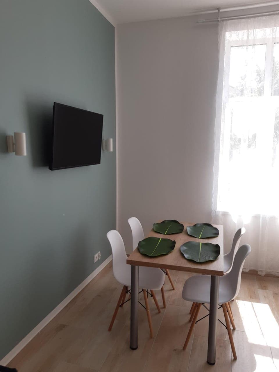 Communal lounge/ TV room, TV and multimedia, Dining area