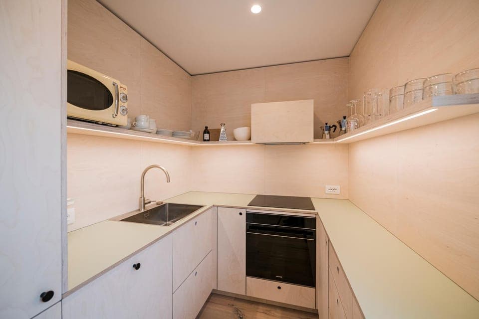 Kitchen or kitchenette