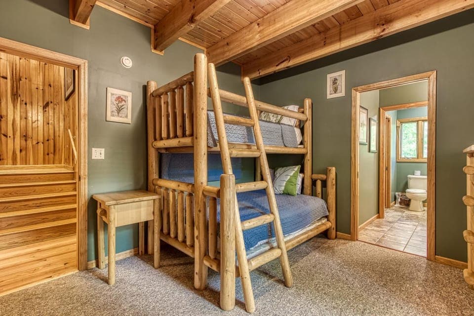 bunk bed