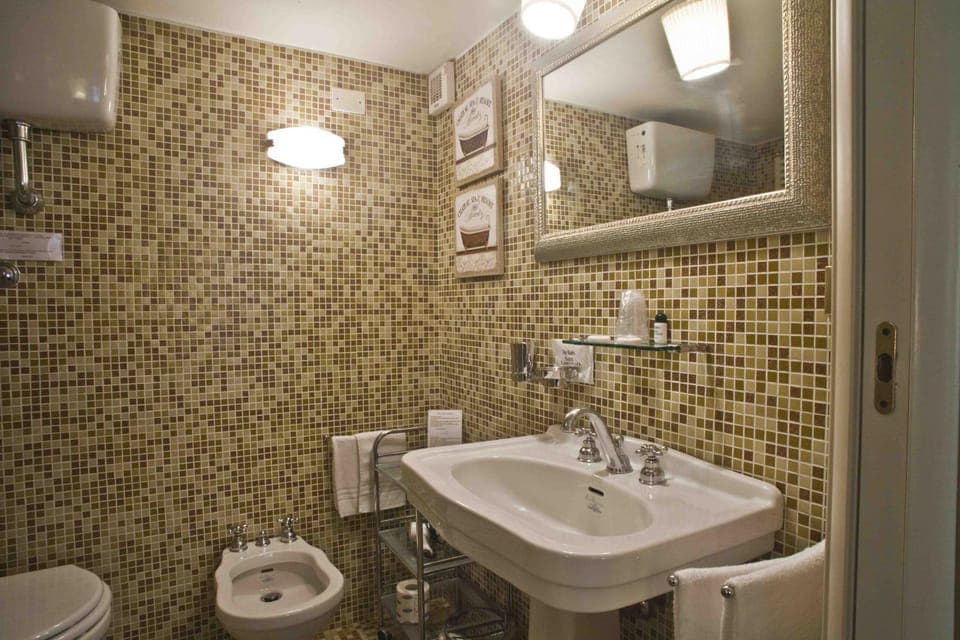 Bathroom, Other