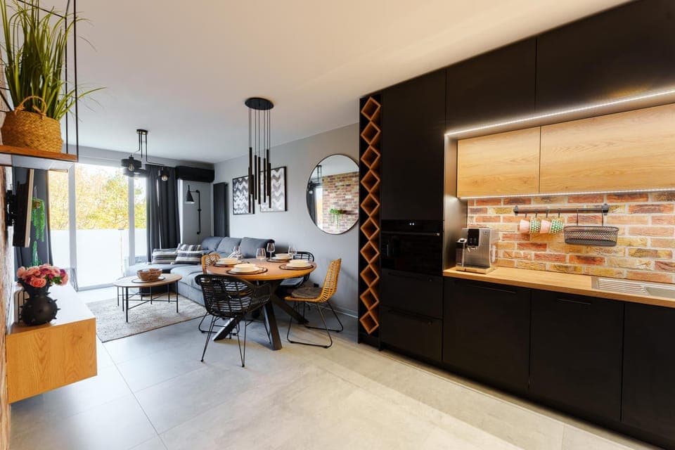 Kitchen or kitchenette, Living room