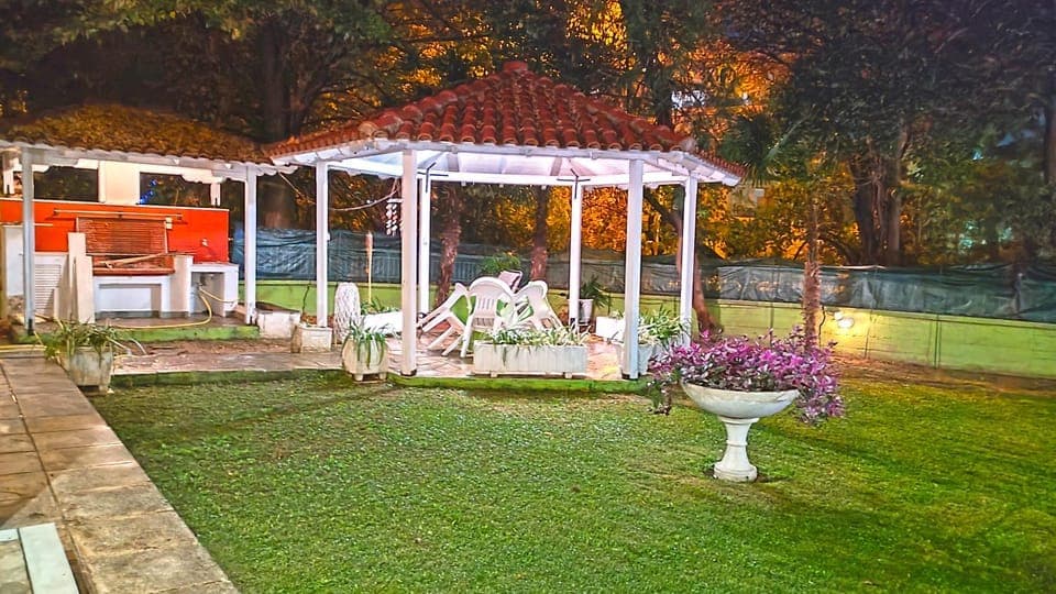 BBQ facilities, Garden