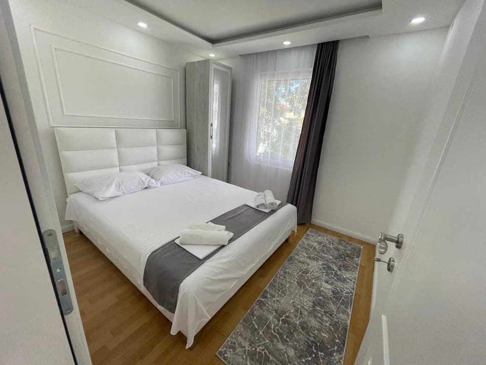 Bed, Photo of the whole room, Bedroom, towels, wardrobe