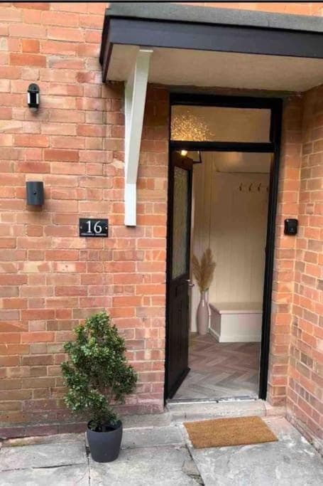 Facade/entrance, Property logo or sign