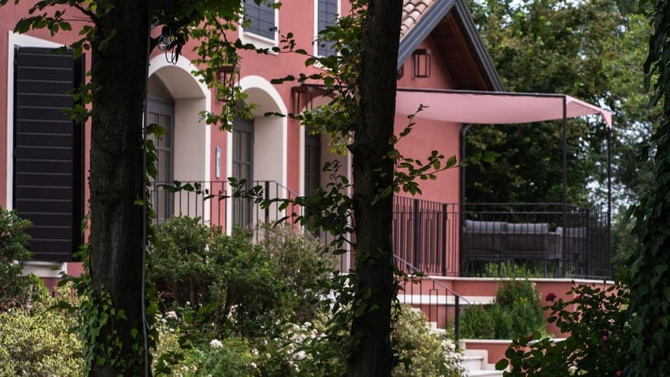 Property building, Garden