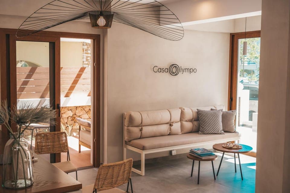 Lobby or reception, Seating area