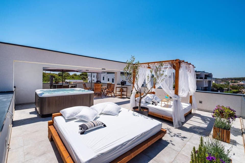 Day, Hot Spring Bath, View (from property/room), Balcony/Terrace, Seating area, sunbed