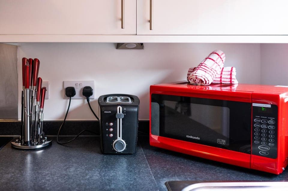 Kitchen or kitchenette, toaster