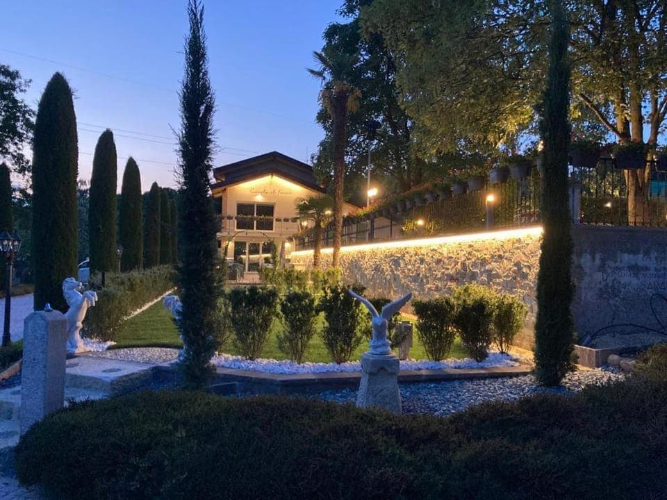 Property building, Garden