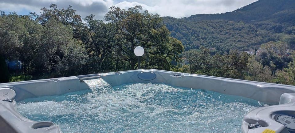 Hot Tub, Mountain view, Pool view