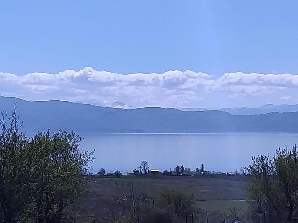 Lake view, Landmark view, Quiet street view