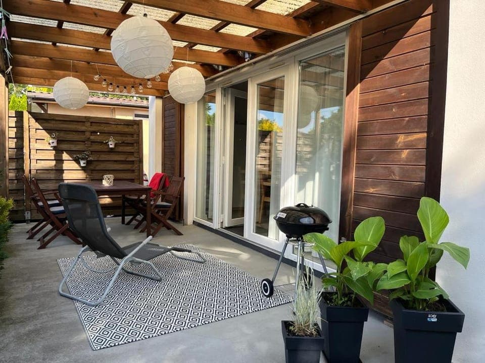 BBQ facilities, Balcony/Terrace