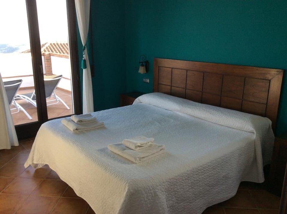 Bed, Decorative detail