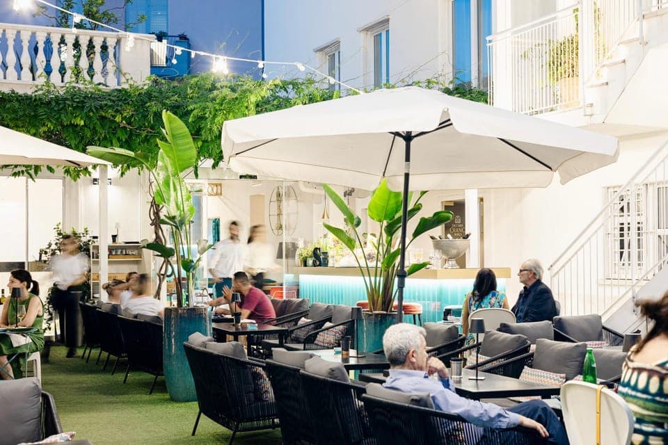 Garden, Lounge or bar, Garden view