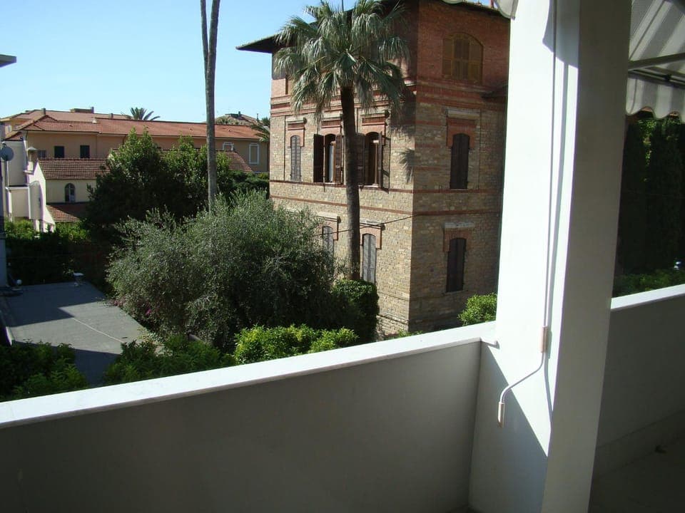 Balcony/Terrace, City view
