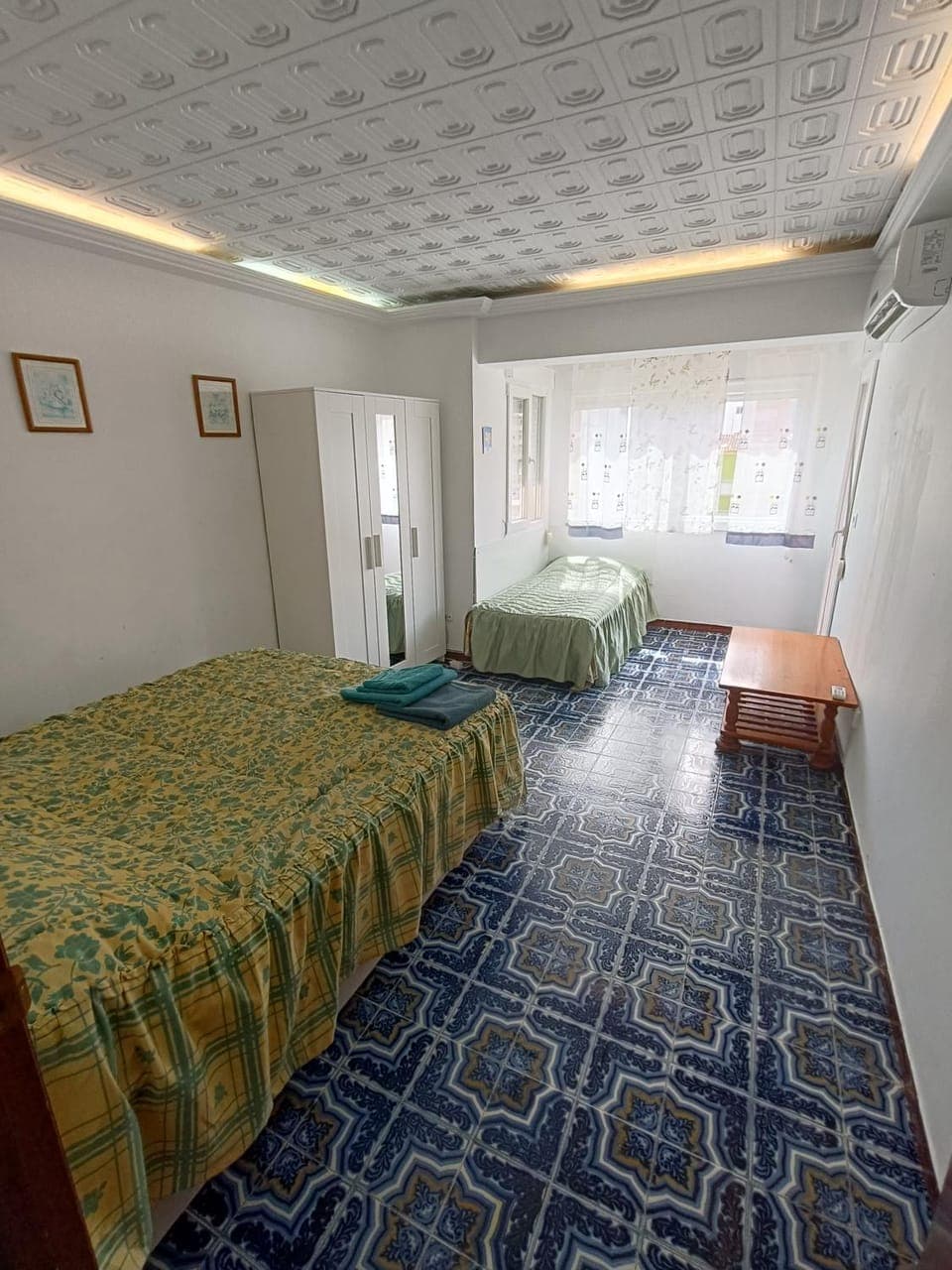 Bed, Balcony/Terrace, Photo of the whole room, Bedroom, wardrobe, air conditioner