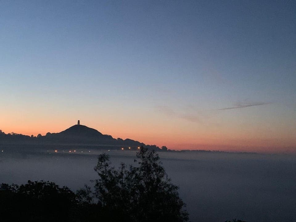 Nearby landmark, Natural landscape, View (from property/room), Balcony/Terrace, Sunrise