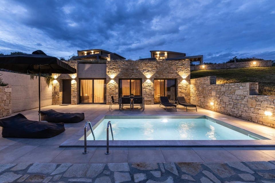 Property building, Patio, Swimming pool