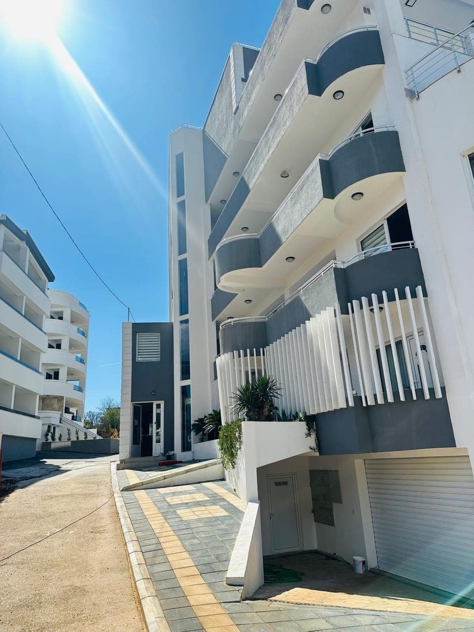 Property building, Neighbourhood, Street view