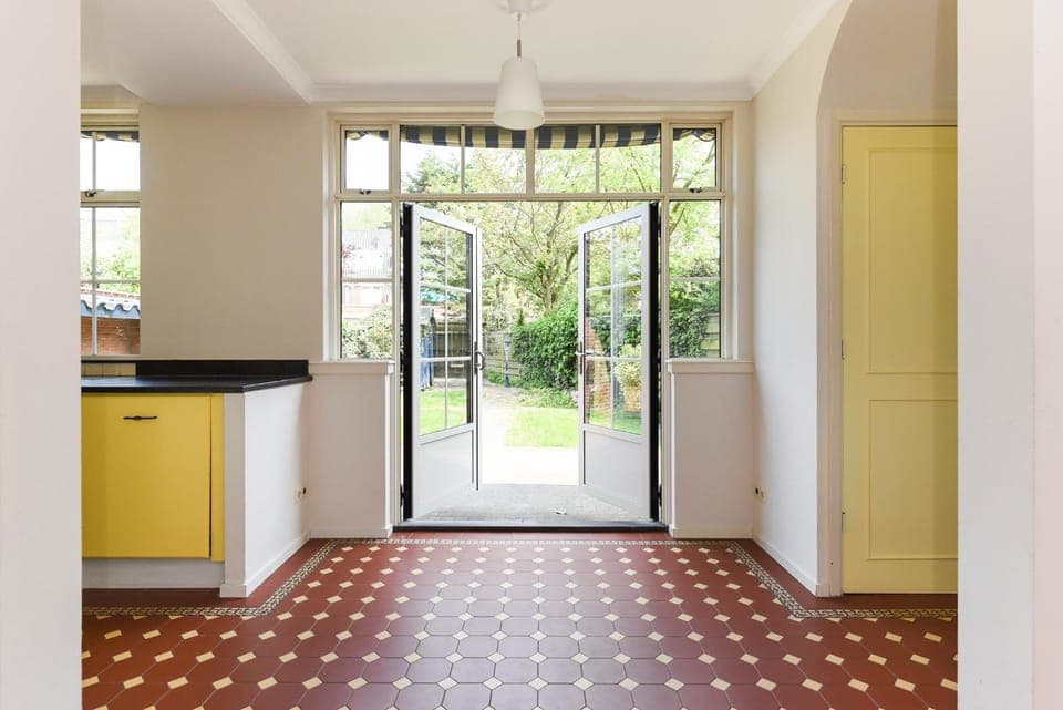 Living room, Garden view