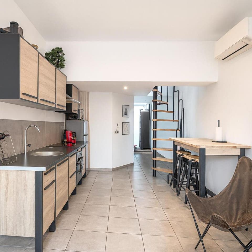 Living room, kitchen