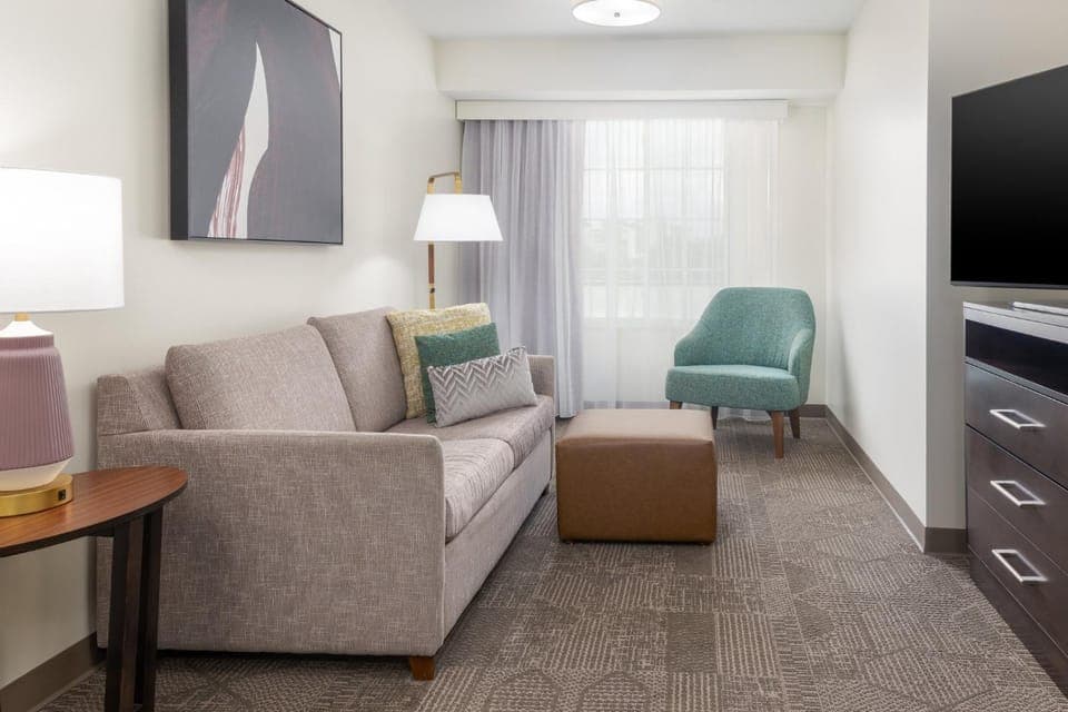 Living room, Photo of the whole room, Seating area