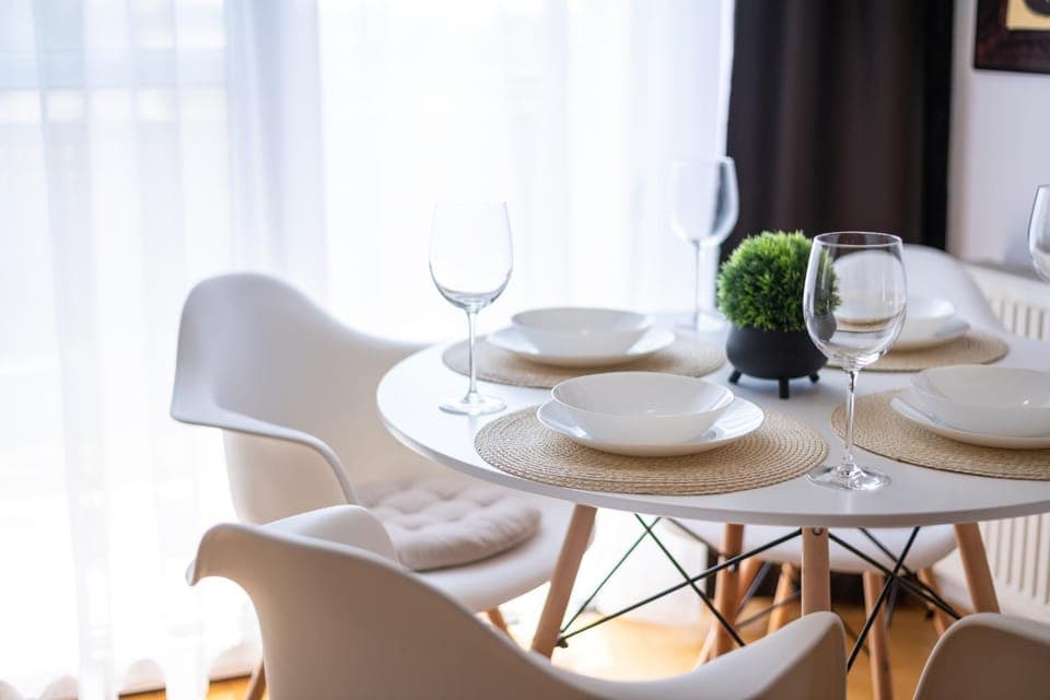 Living room, Seating area, Dining area