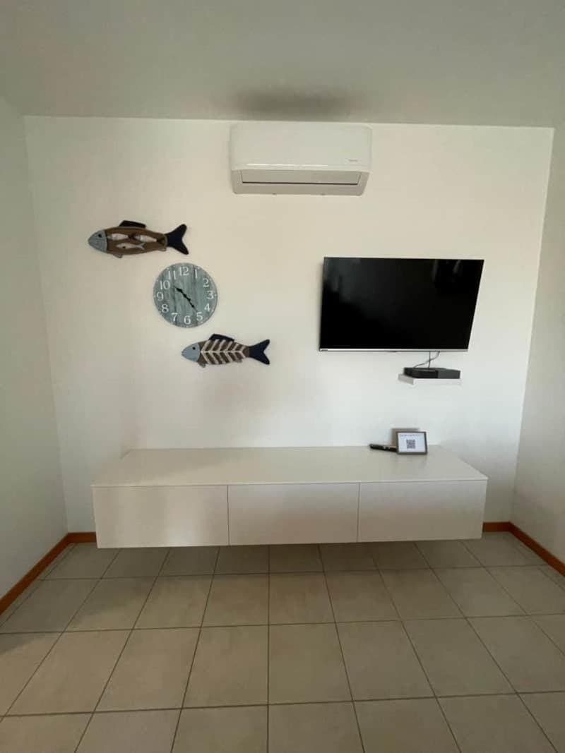 TV and multimedia, air conditioner