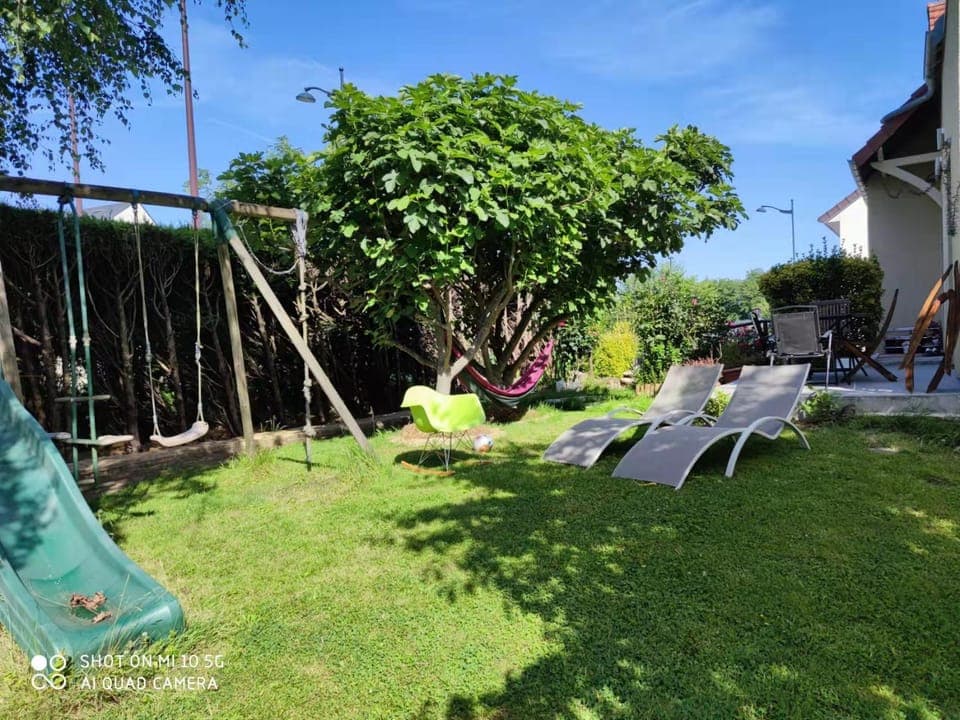 Garden, Garden, Balcony/Terrace, Garden view