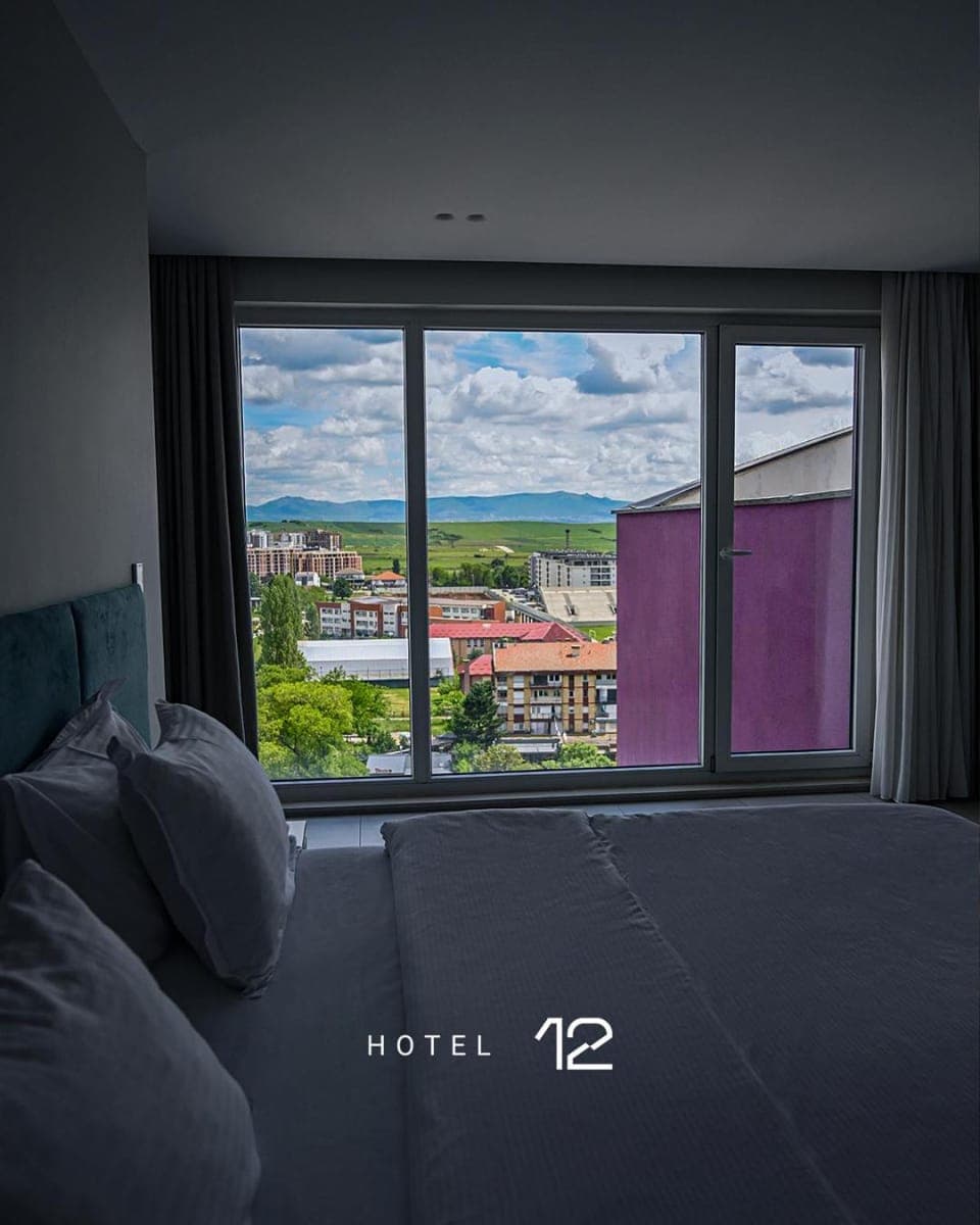 Bed, Natural landscape, Bedroom, City view