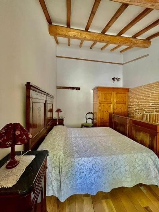 Bed, Photo of the whole room, Bedroom, wardrobe