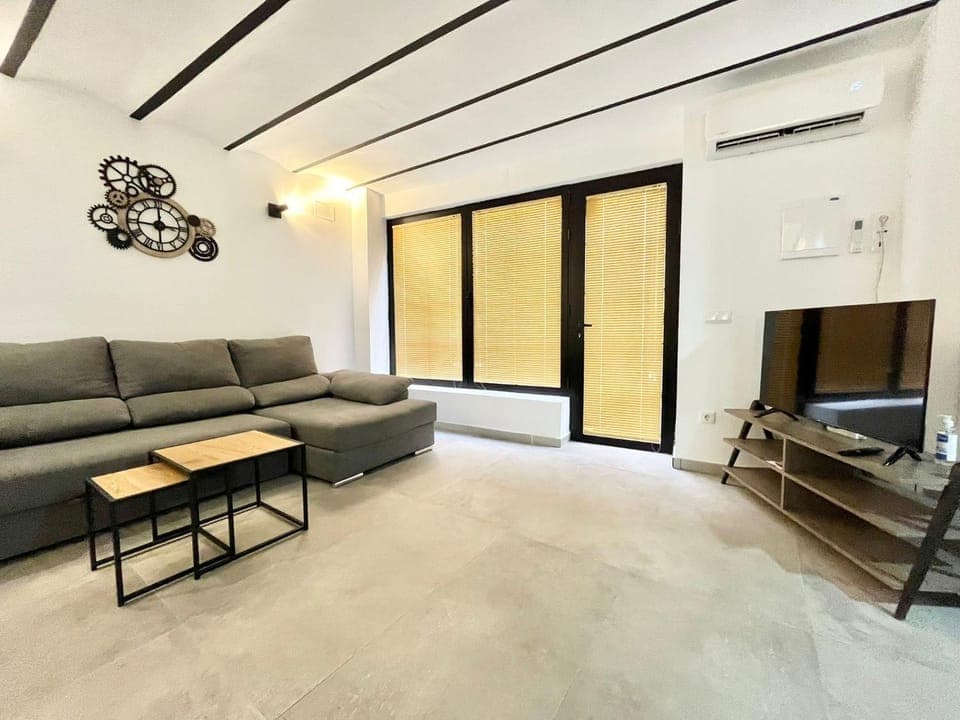 Living room, air conditioner