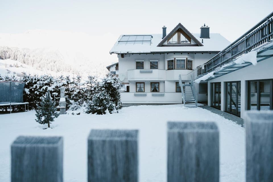 Property building, Winter