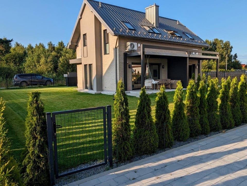 Property building, Garden, Garden